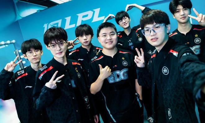 裁判的决定 裁判的决定