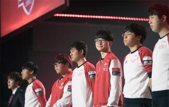 员多偏向防 员多偏向防