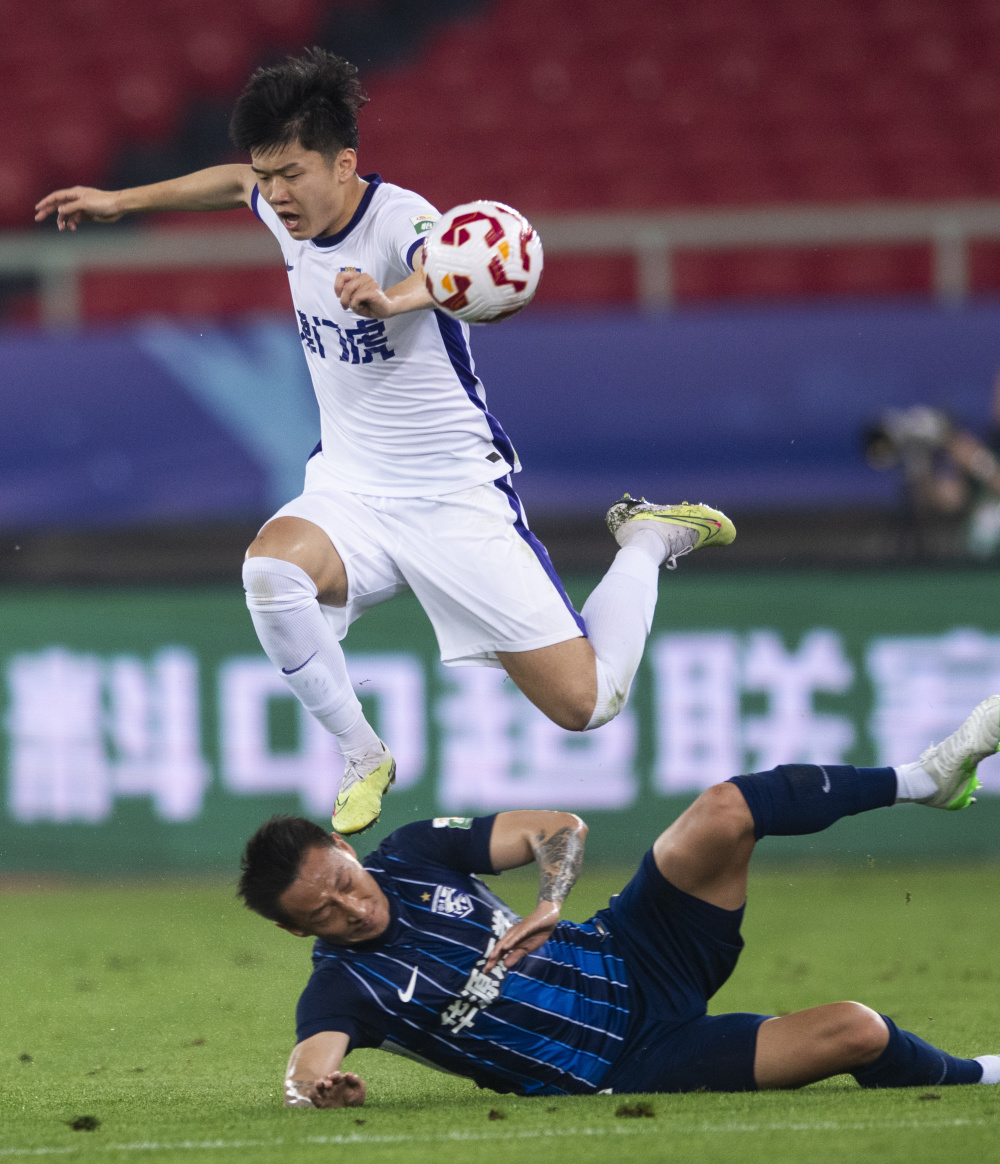 抱着国旗 抱着国旗