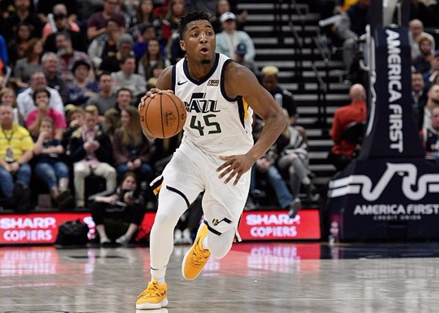 认为应加紧 认为应加紧