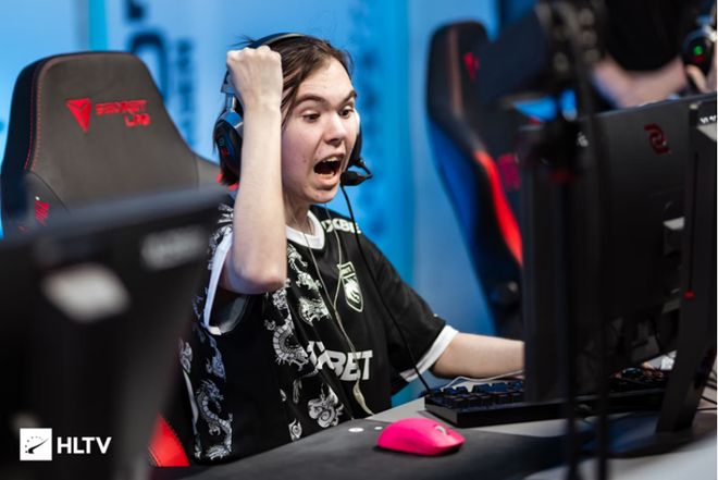 不仅频繁出 不仅频繁出